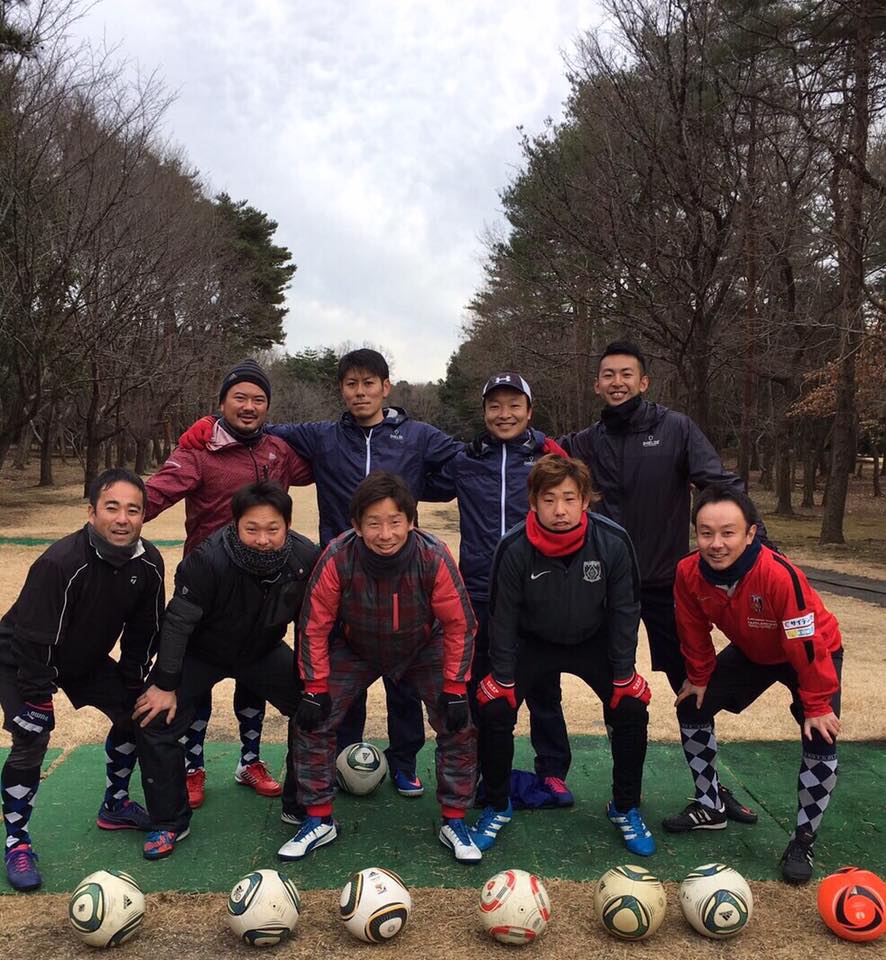 現役プロサッカー選手の宇賀神選手がプライベートでフットゴルフにチャレンジ フットゴルフウェブ Jp